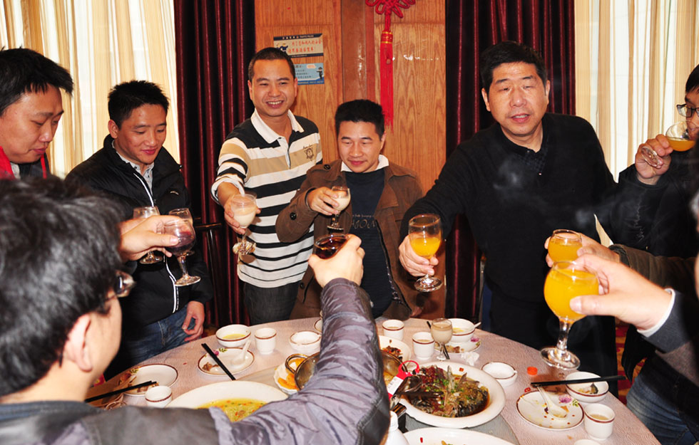 维多利亚老品牌vic2014年度总结暨表扬大会17