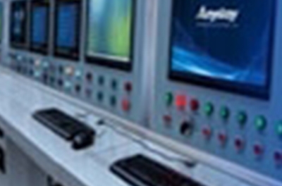 我公司承建中国第一个国家级新能源产品监视磨练中心的3.6MW风力发电试验系统