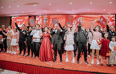 新征程，再出发！维多利亚老品牌vic电气年会暨15周年庆典圆满落幕！