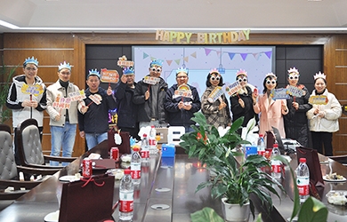 一岁一礼，一寸欢喜——维多利亚老品牌vic电气第一季度职工生日会圆满完成