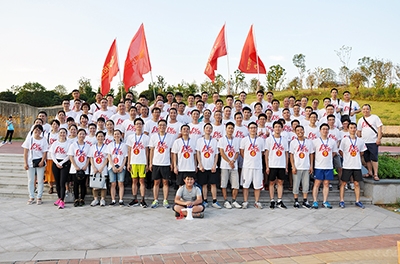 恒力长跑队决战松雅湖，再创佳绩